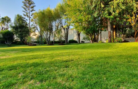 AMPLIO TERRENO EN VENTA EN URBANIZACIÓN CHALLAPAMPA TRADICIONAL