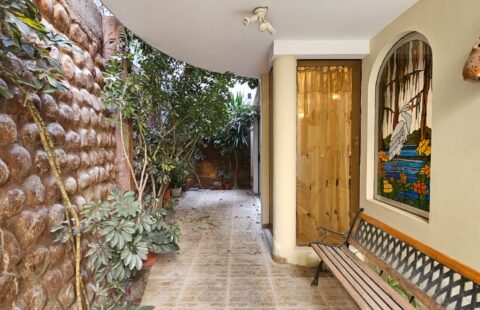 CASA CÓMODA Y AMOBLADA EN ALQUILER