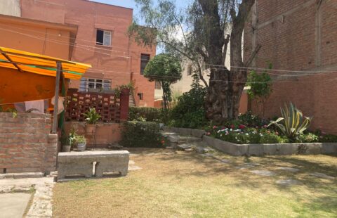 ¡CASA AMPLIA EN VENTA EN LA EXCLUSIVA AVENIDA EJÉRCITO, AREQUIPA!