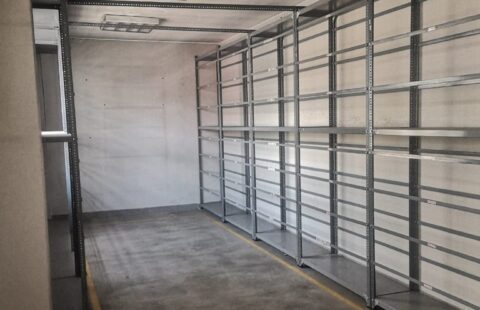 LOCAL COMERCIAL EN ESQUINA, IDEAL PARA EMPRESAS Y NEGOCIOS