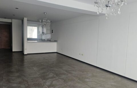 Departamento en venta en Cerro Colorado cerca a la Av. Ejercito